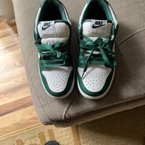 Nike Kids Green and White Sneakers